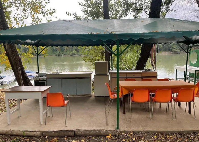 Tisza-beach Wild Camping4 Campeggio